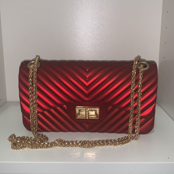 Red & Gold Purse - Picture 1 of 3
